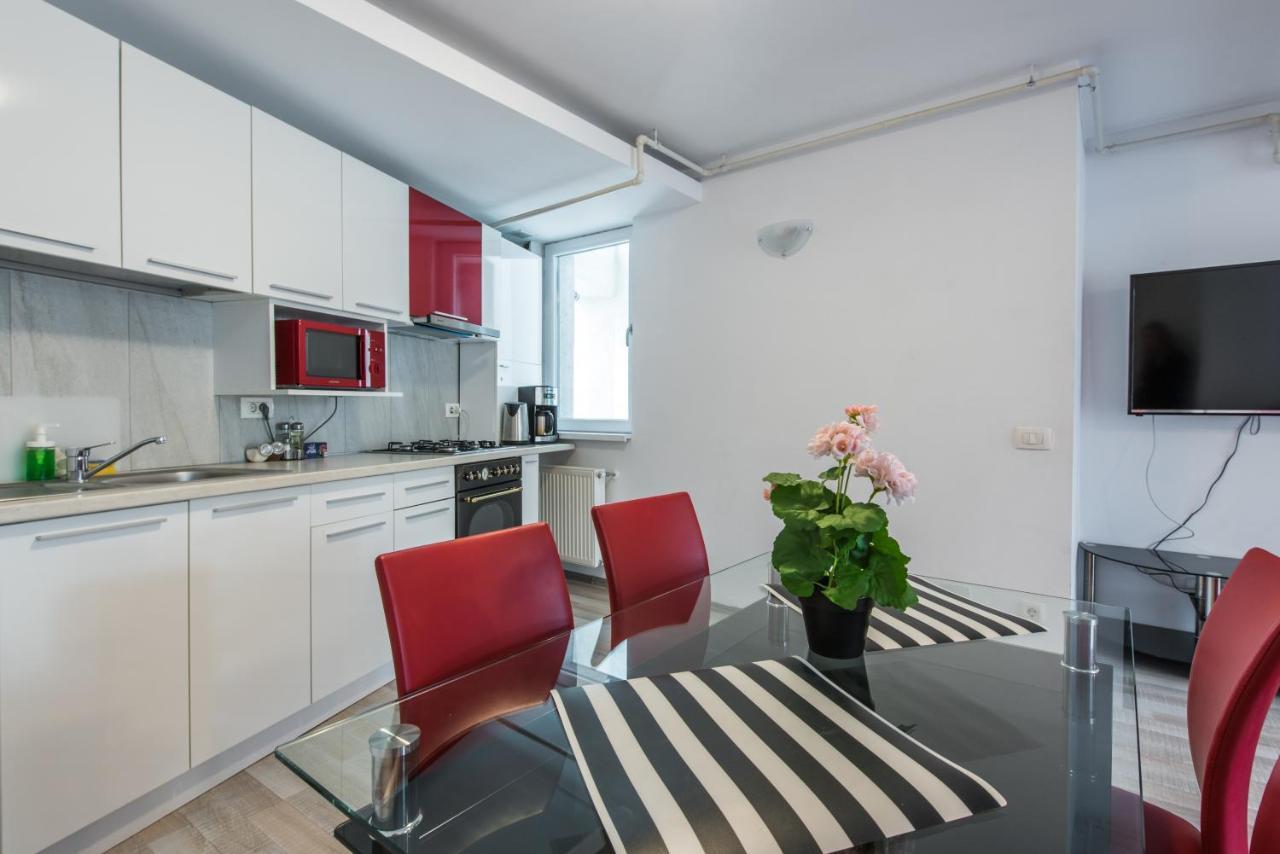 Royal Accommodation Bucarest Extérieur photo